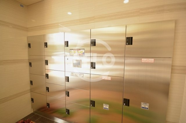 LUXE難波EASTのその他共用部分|ＬＵＸＥ難波ＥＡＳＴ　宅配ボックス