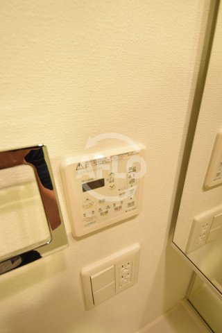 アーバネックス心斎橋の設備|アーバネックス心斎橋　浴室乾燥機