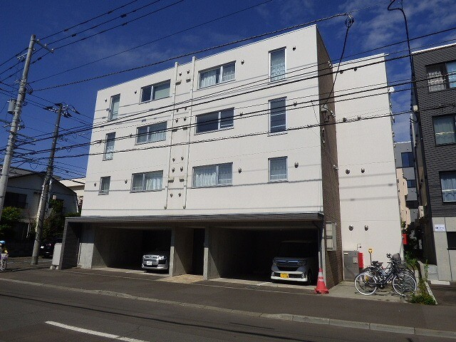ＴＨＥ　ＰＲＥＭＩＵＭ山鼻
