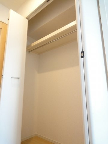 サンリット大工町Ⅲの収納|専用の収納スペースです