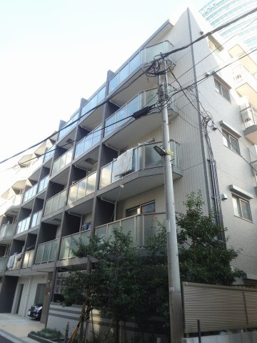 LUMEED飯田橋の外観