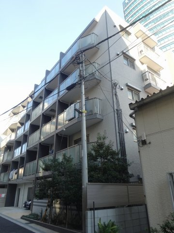 LUMEED飯田橋の外観