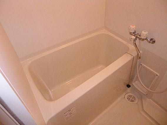 神戸市東灘区森北町４丁目の賃貸マンションの浴室