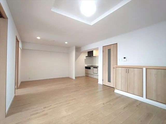 芦屋市東芦屋町の賃貸マンションの居間・リビング