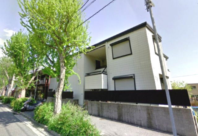 神戸市灘区楠丘町４丁目のアパートの外観