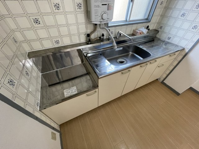 神戸市中央区日暮通５丁目の賃貸マンションのキッチン