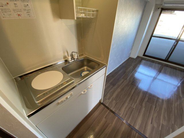 芦屋市打出町の賃貸マンションのキッチン