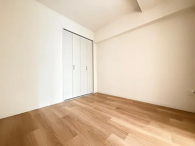 西宮市樋之池町の賃貸マンションの居間・リビング