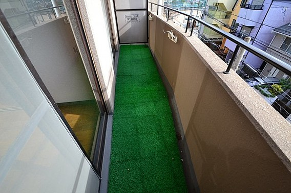 カルム六甲のバルコニー