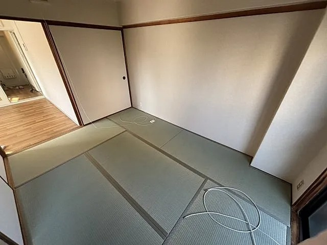 神戸市東灘区深江北町１丁目の賃貸マンションの居間・リビング