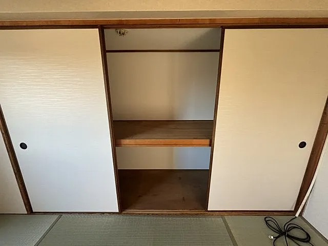 神戸市東灘区深江北町１丁目の賃貸マンションの収納