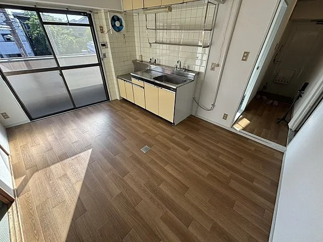 神戸市東灘区深江北町１丁目の賃貸マンションのバルコニー