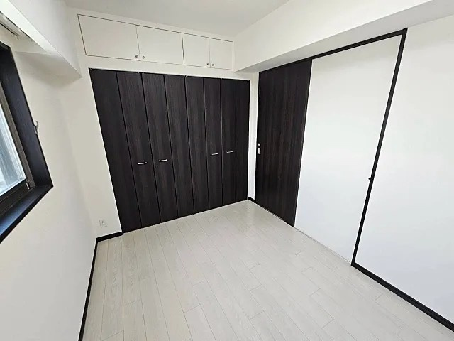 神戸市中央区小野柄通３丁目の賃貸マンションの居間・リビング