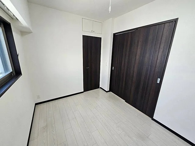神戸市中央区小野柄通３丁目の賃貸マンションの居間・リビング