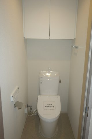 シーズンフラッツ町屋のトイレ