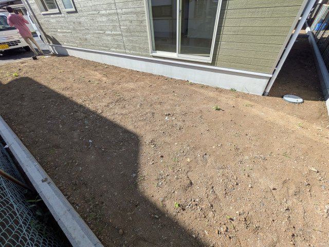 小美玉市羽刈　第3　新築戸建て　3号棟の庭|日当たりや広さを現地で体感してください。理想のガーデニングや家庭菜園を始めてみませんか。