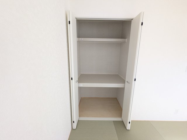 小美玉市羽刈　第3　新築戸建て　1号棟の収納