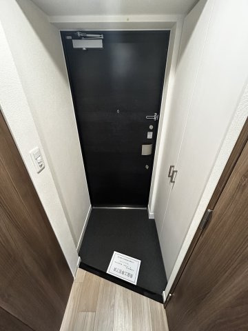 【玄関】プレサンス新神戸駅前