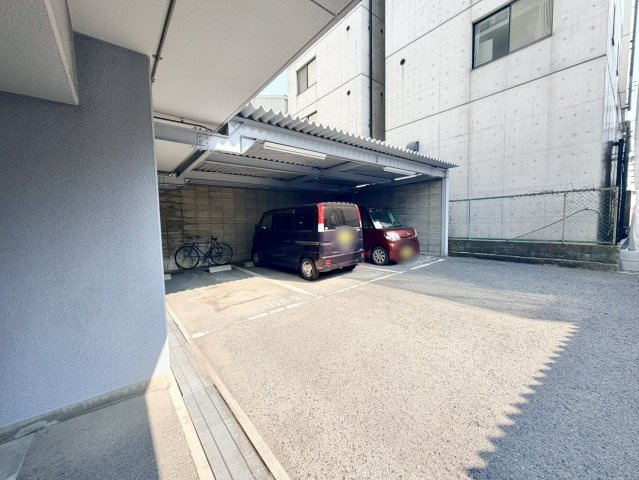 セザール難波西の駐車場|駐車場