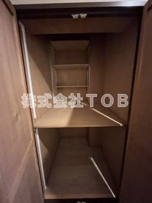 【収納】 | 第2ゼルコーバ烏山 | 同間取り反転タイプ写真です