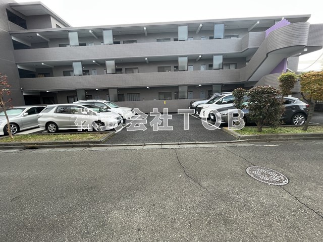 【駐車場】 | 第2ゼルコーバ烏山