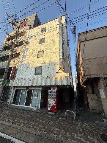 楠原ビル３号の外観