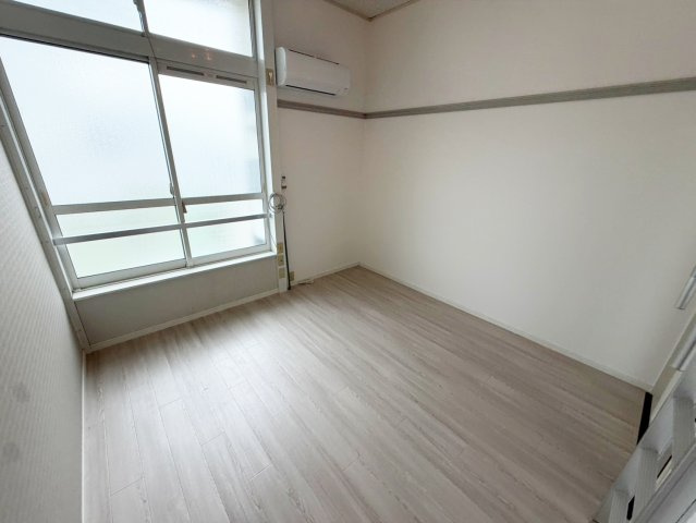 フォレスタ山手町の居間・リビング