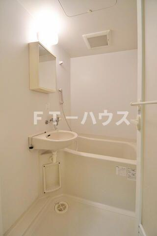 サンコート中島の浴室