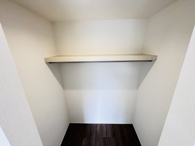 柏市南増尾８丁目新築戸建（南増尾23期）の収納|7.5帖寝室・ウォークインクローゼット