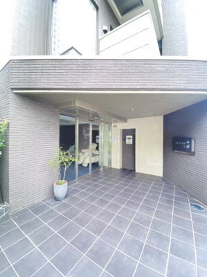 【エントランス】 | 山崎マンション13