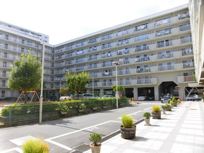 【外観】 | シャルマンコーポ摂津富田