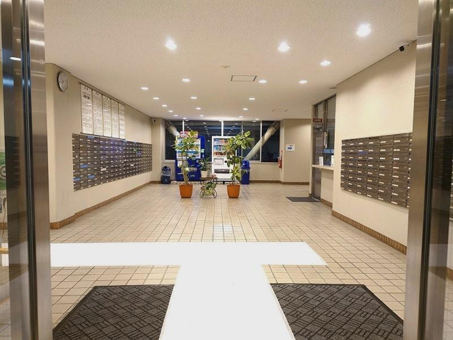 【ロビー】 | シャルマンコーポ摂津富田