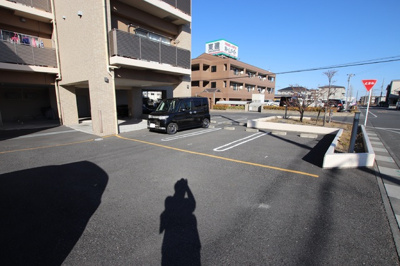 【空要確認】敷地内駐車場