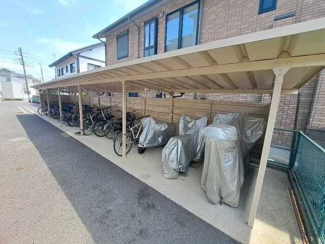 ファランドール井野のその他|駐輪場