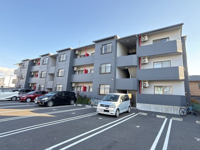 ファランドール井野の外観