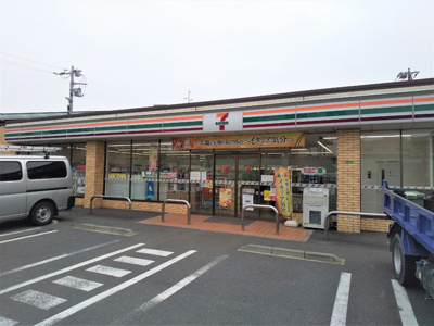 セブンイレブン練馬インター店まで300ｍ