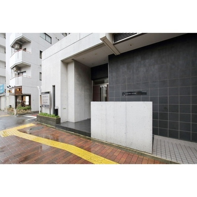 【エントランス】コンフォリア春日富坂