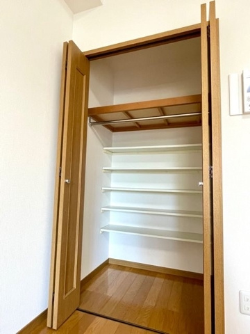 新品家具付きマンション池之端43(KaGood東京)の収納