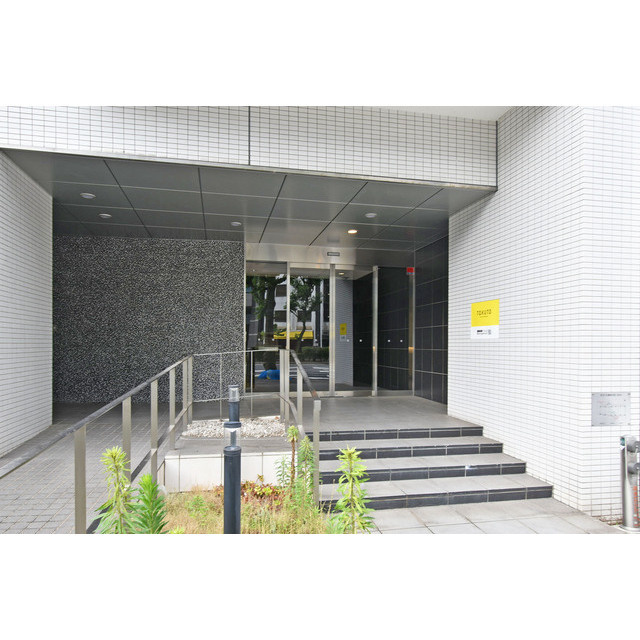 LaSante葵のエントランス