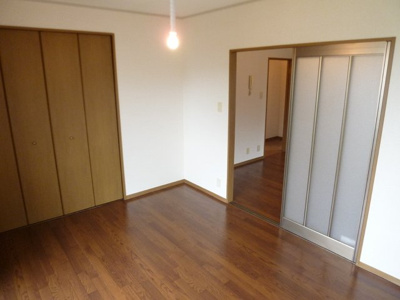 南側の居室に大きな収納