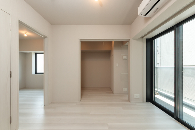 ＳＡＮＫＹＯ　ＹＯＫＯＨＡＭＡ　ＣＡＭＰＵＳの居間・リビング|※写真は同タイプ住戸です。