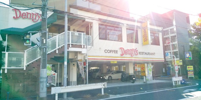 デニーズ前里町店　100ｍ