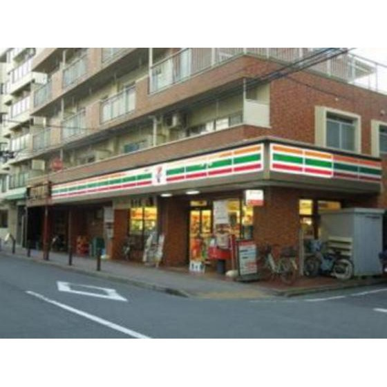 スリーワンの周辺|コンビニ「セブンイレブン江古田駅南店まで152ｍ」