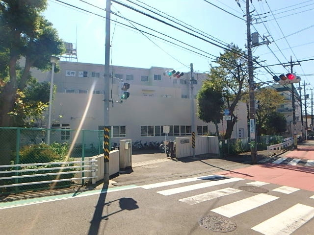 横浜市立葛野小学校まで250ｍ