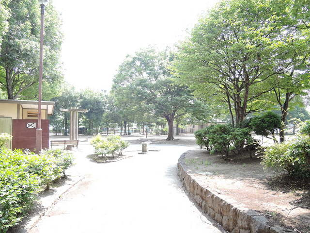 山下西公園まで260ｍ