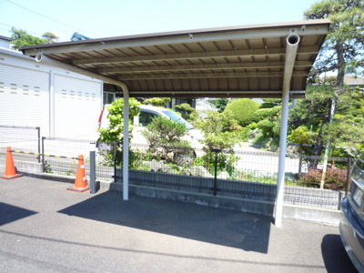 屋根付き駐輪場
