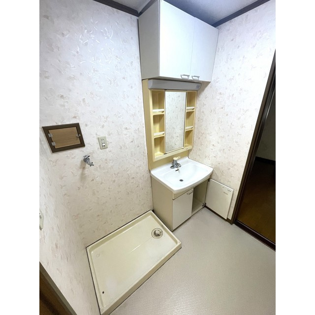 桜木町1-35-4貸家の洗面所|1F洗面