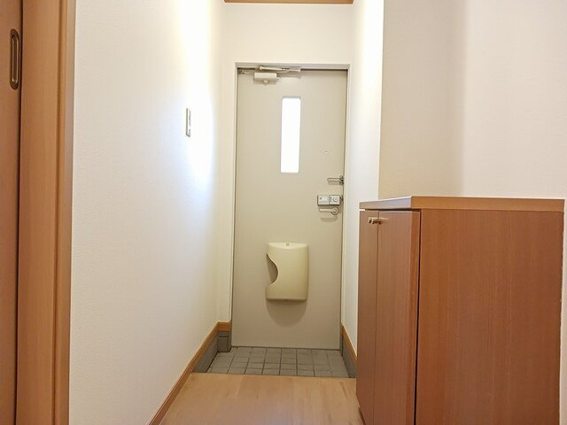 モワメームの玄関|ゆったりとした玄関です