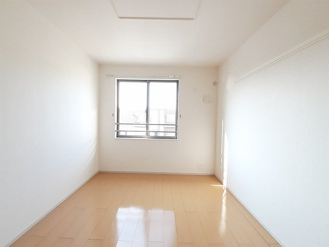 リブレ常盤台Ａの内装|明るい色調の室内です