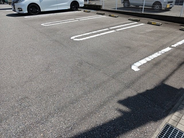 みやびの駐車場|駐車場です